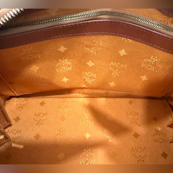 MCM MONGR. VISETOS BOSTON SPEEDY
SATCHEL BAG - Picture 10 of 13